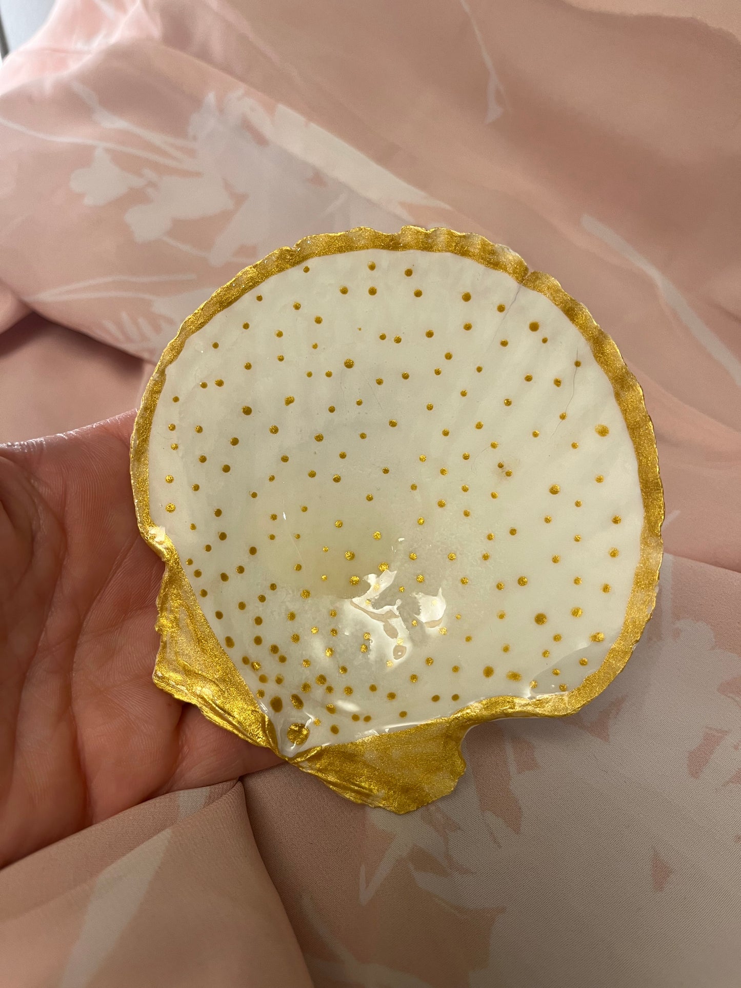Scallop shell- gold and white - mini ring dishes