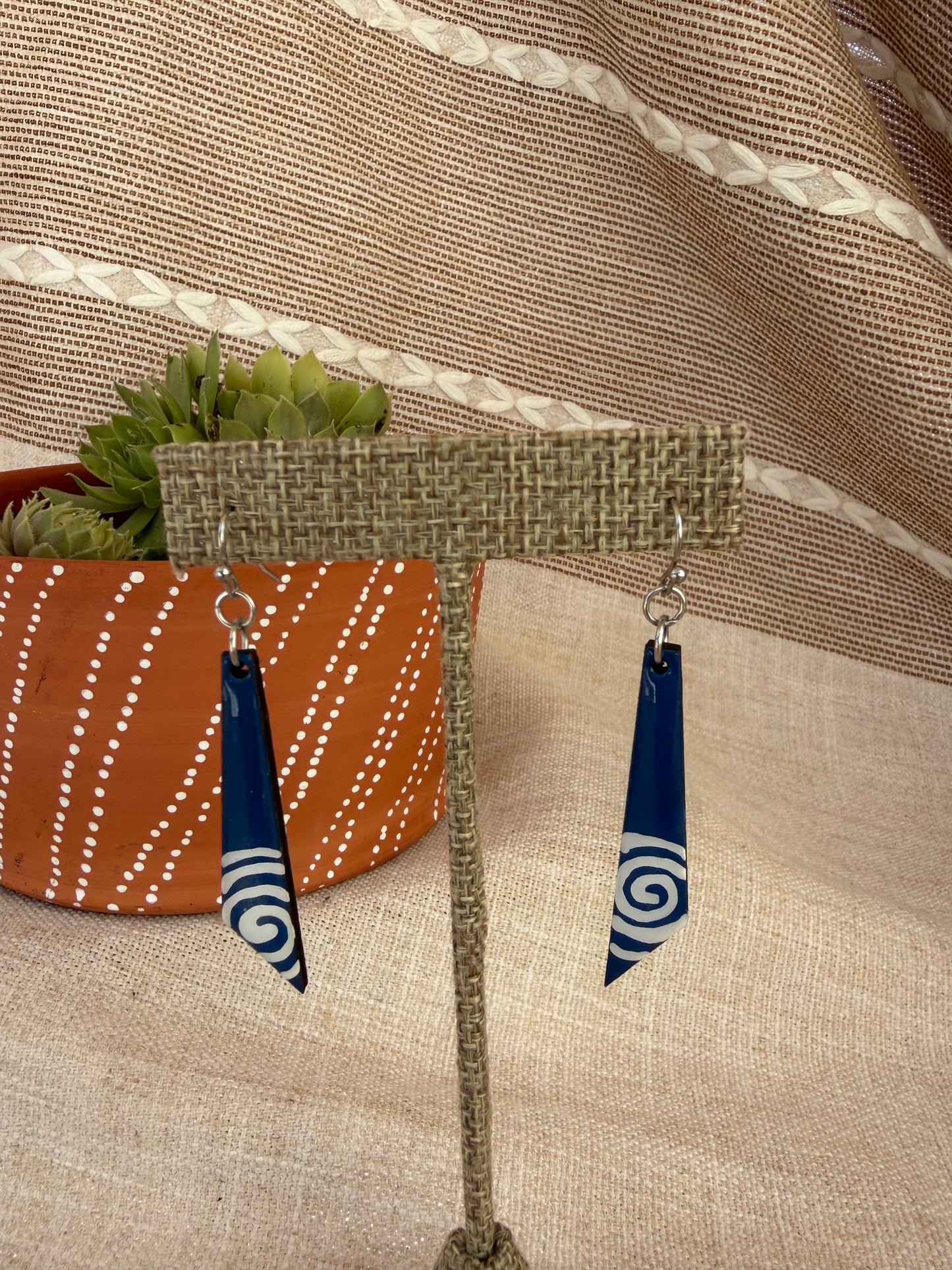 Blue and white garden party earrings- angled spiral