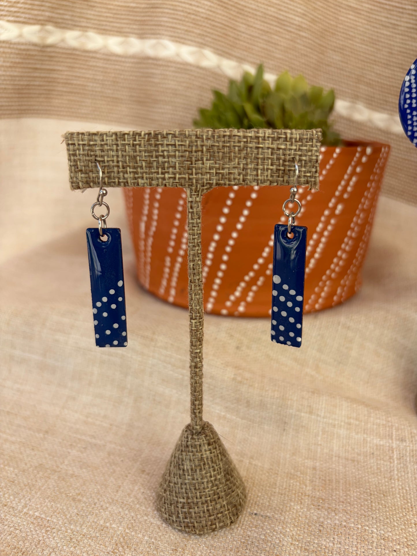 Blue and white garden party earrings-rectangle with dots
