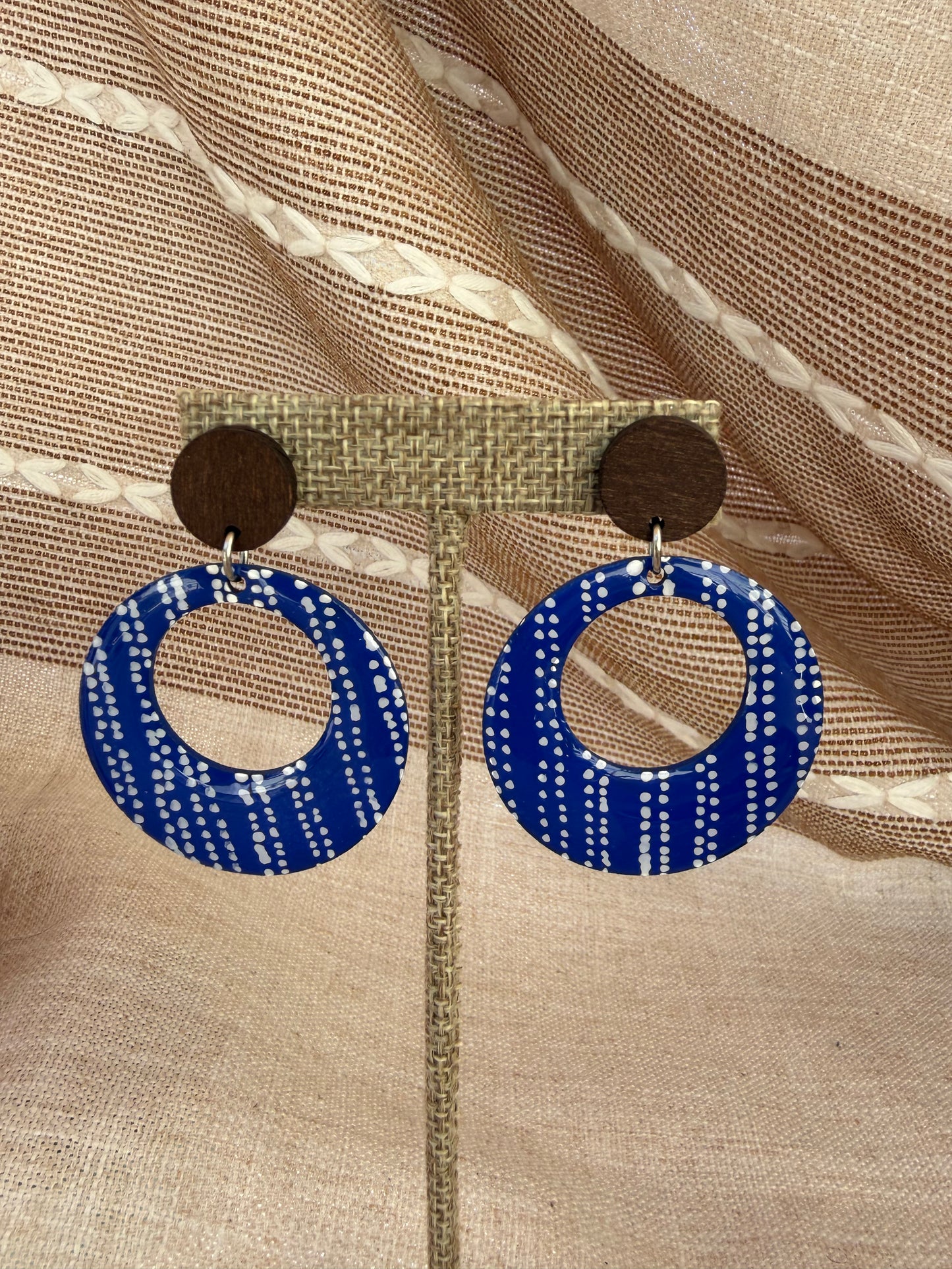 Dotted circle blue and white earrings