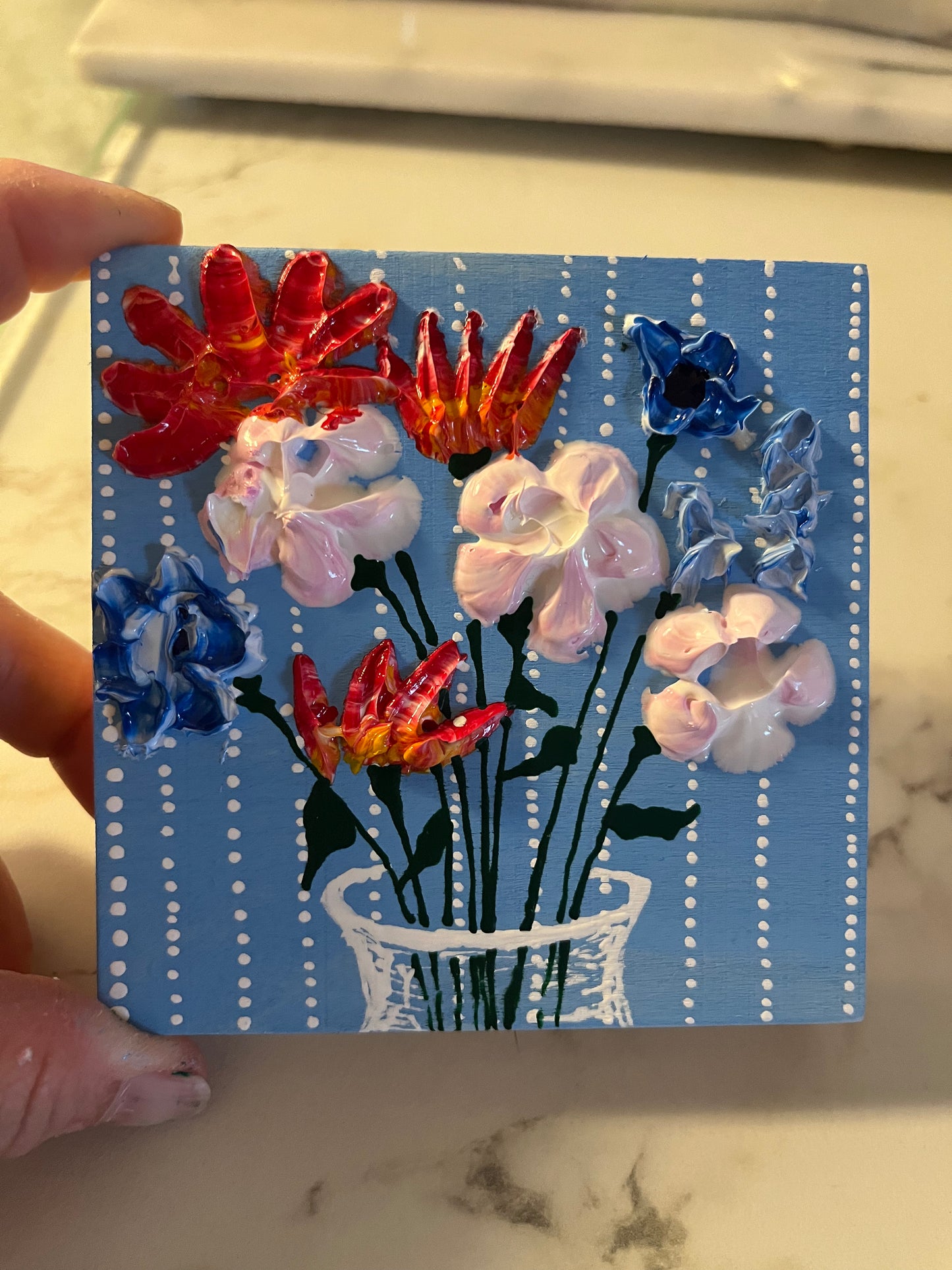 4x4 Floral- blue background