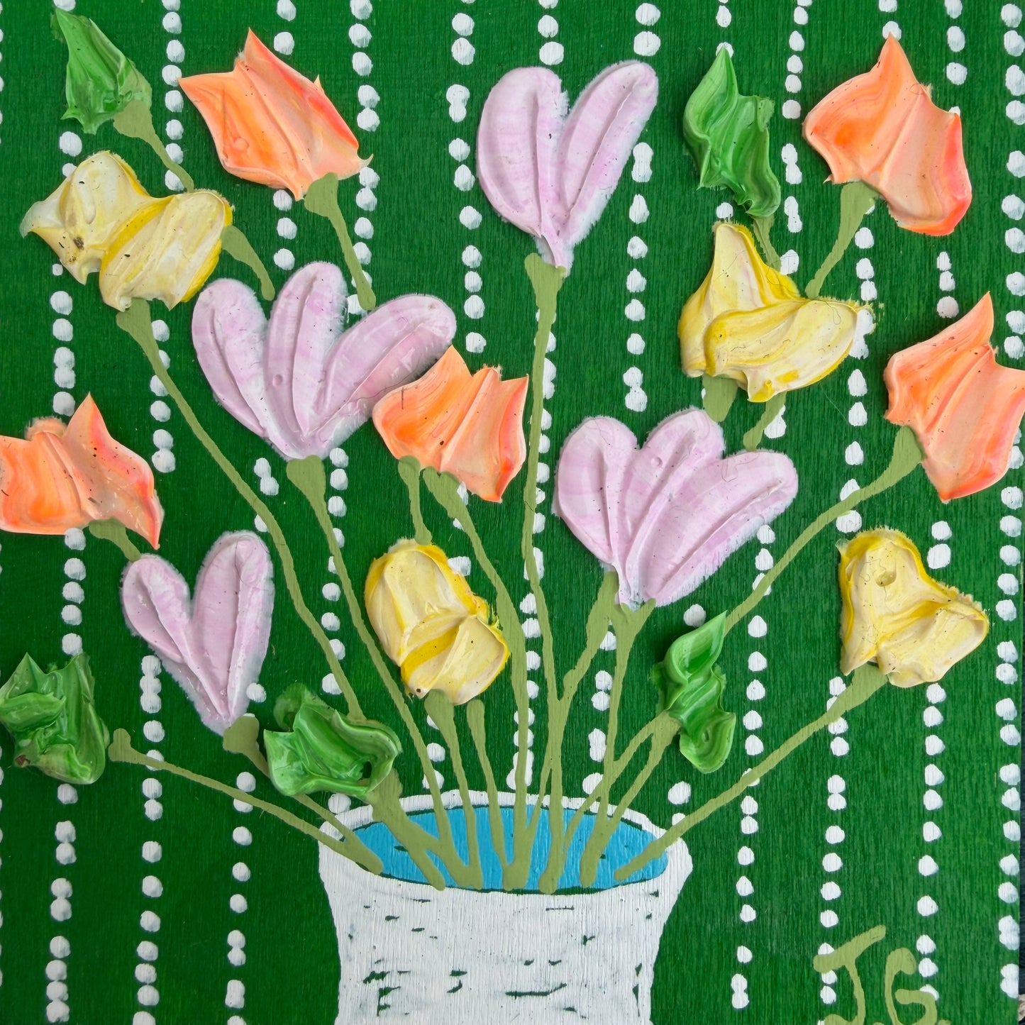 Floral on green background 4x4 (1)