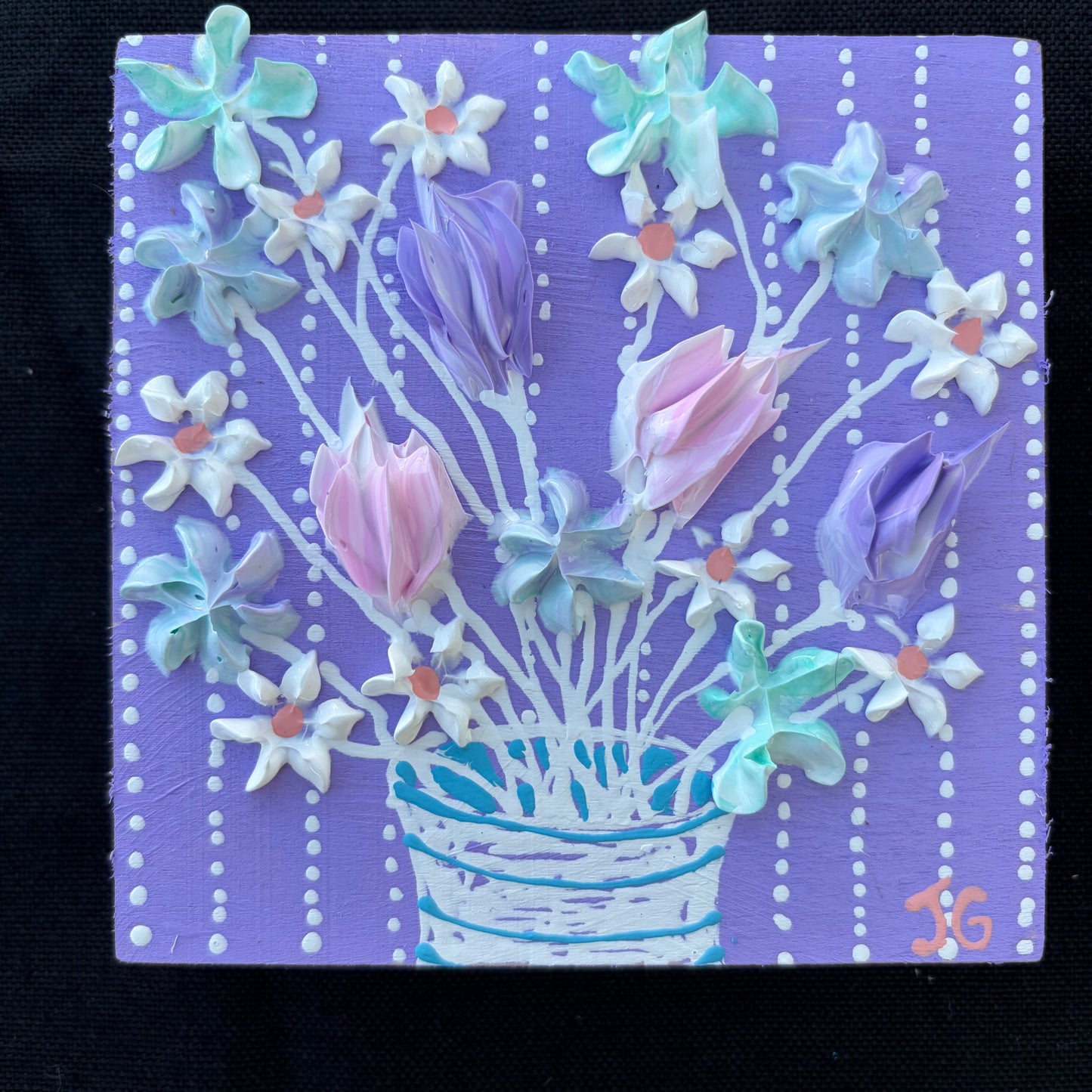Floral on purple background - 4x4